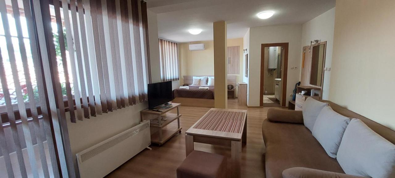 Studio Paradise Veliko Tarnovo Ngoại thất bức ảnh